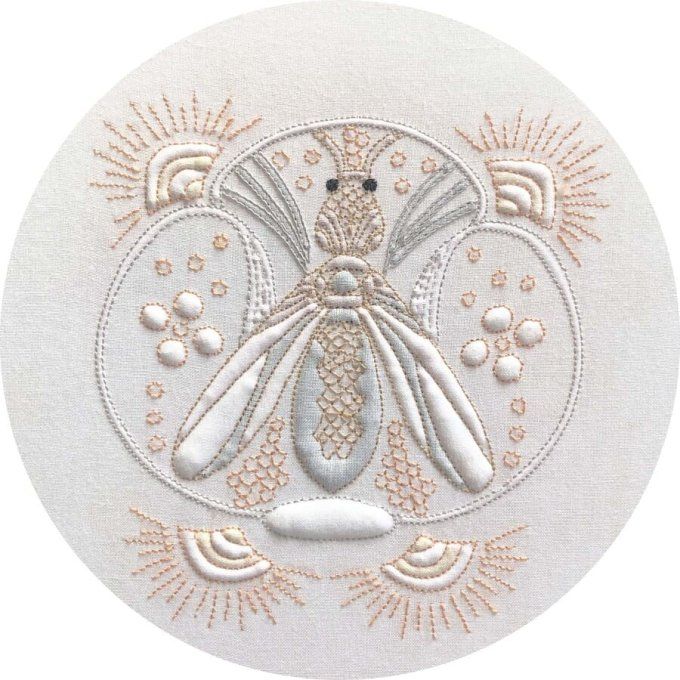 Kit de boutis : L'abeille et la ruche TOUT COULEUR