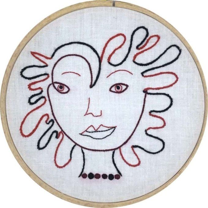 Kit de broderie traditionnelle : ALVIDA