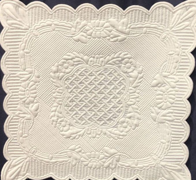Boutis -Garrigue (50 * 50 cm) Michèle Charvet