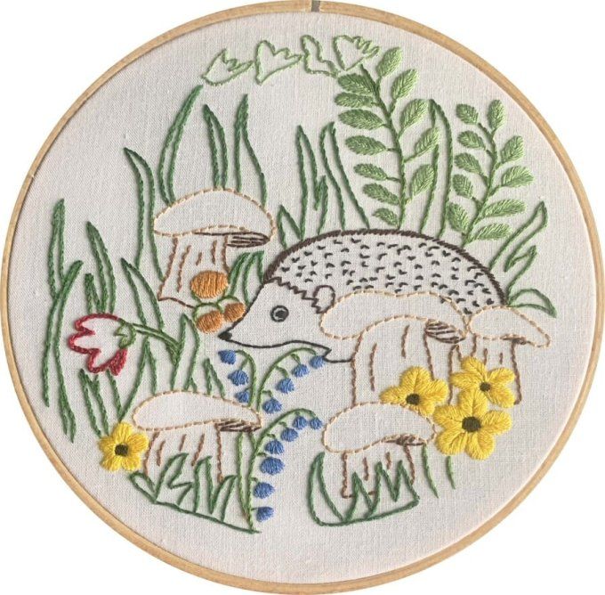 Kit de broderie traditionnelle : NIGLO l'hérisson de Sophie Delhomme