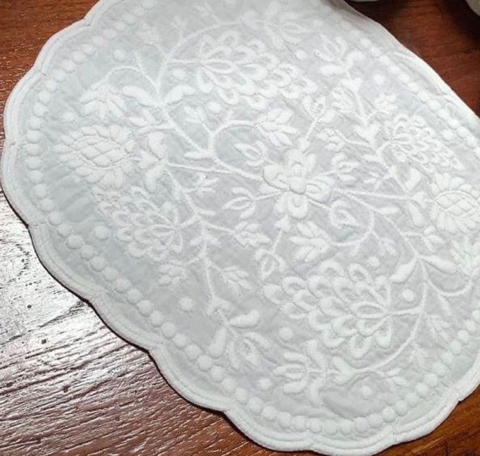 Boutis : Lison (38 x 33 cm)