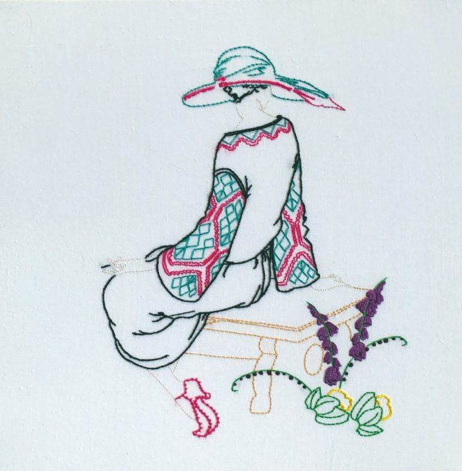 Kit de broderie traditionnelle :  MILADY ASSIS SUR UN BANC de Sophie Delhomme