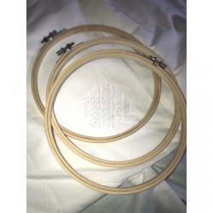 Tambour à broder 20 cm